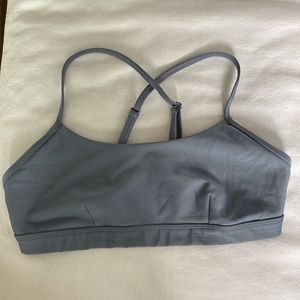 Alo Airlift intrigue bra